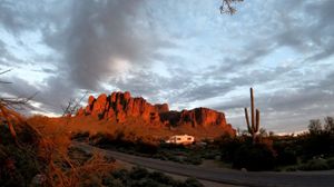 Image post by @cityofapachejunction on Instagram
