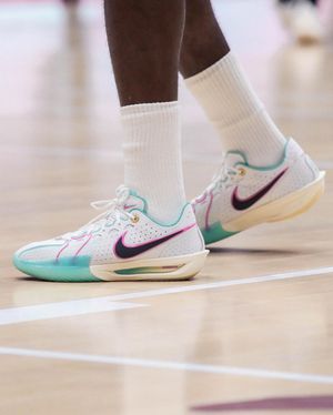 Image post by @kicksvisionofficial on Instagram