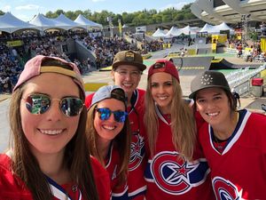 Image post by @hilaryknight on Instagram