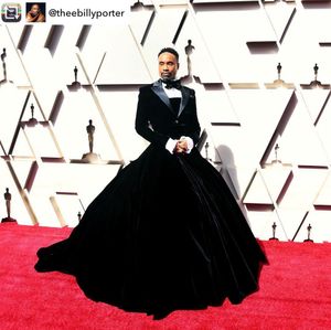 Image post by @poseonfx on Instagram