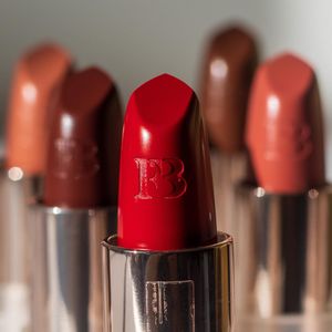 Image post by @fentybeauty on Instagram