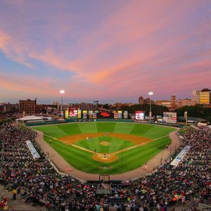 Image post by @rocredwings on Instagram