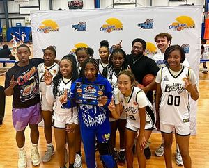 Image post by @theofficialcoacht on Instagram