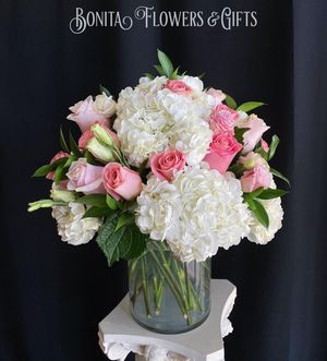 Image post by @bonita_flowers on Instagram
