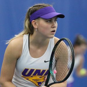 Image post by @uniathletics on Instagram