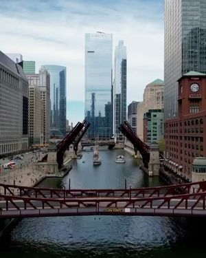 Image post by @chicago.explore on Instagram