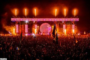 Image post by @nocturnalwland on Instagram