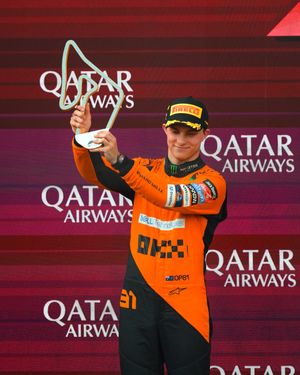 Image post by @McLarenF1 on Twitter/X
