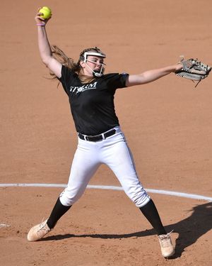 Image post by @flosoftball on Instagram