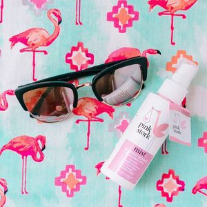 Image post by @pinkstork on Instagram