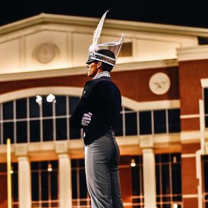 Image post by @carolinacrown on Instagram