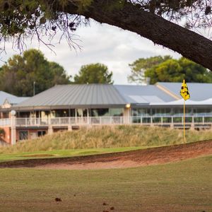 Image post by @glenelggolf on Instagram