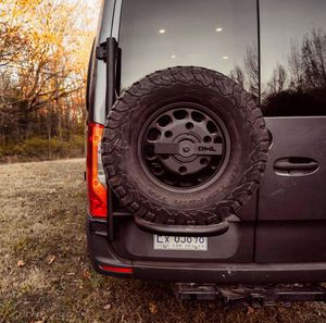 Image post by @owl.van.engineering on Instagram