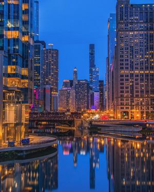 Image post by @chicago.explore on Instagram