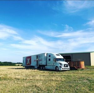 Image post by @jkmoving on Instagram