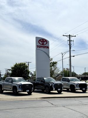 Image post by @mccarthytoyotas on Instagram