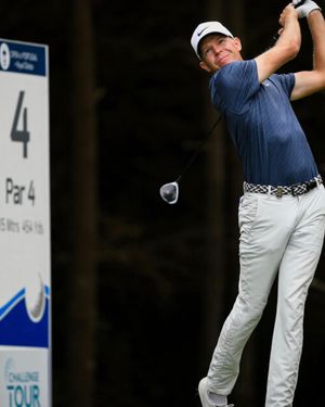 Image post by @alexknappegolf on Instagram
