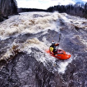 Image post by @nicktroutmankayak on Instagram