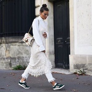 Image post by @amaliah_com on Instagram