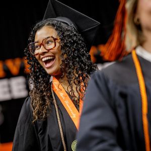 Image post by @hireosugrads on Instagram