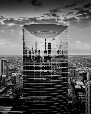 Image post by @dronepals on Instagram