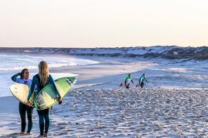 Image post by @wsl.qs on Instagram