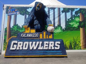 Image post by @kzoogrowlers on Instagram
