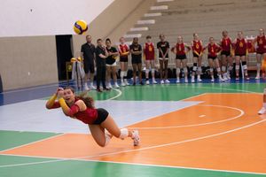 Image post by @uscwomensvolley on Instagram