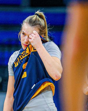 Image post by @marquettewbb on Instagram