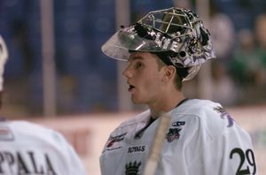 Image post by @readingroyals on Instagram