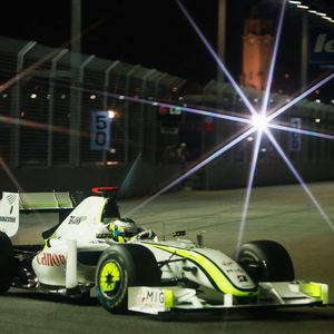 Image post by @jensonbutton on Instagram
