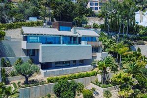 Image post by @christiesrealestate on Instagram