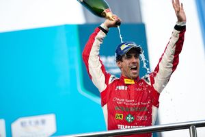 Image post by @lucasdigrassi on Instagram