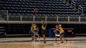 Image post by @cbumbb on Instagram