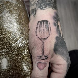 Image post by @jessfoxtattoos on Instagram