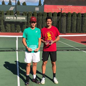 Image post by @uscmenstennis on Instagram