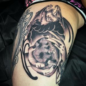 Image post by @jessfoxtattoos on Instagram