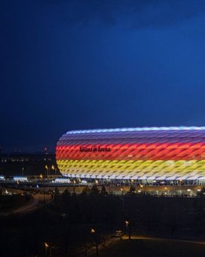 Image post by @fcbayern on Instagram