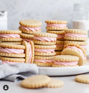 Image post by @brownedbutterblondie on Instagram