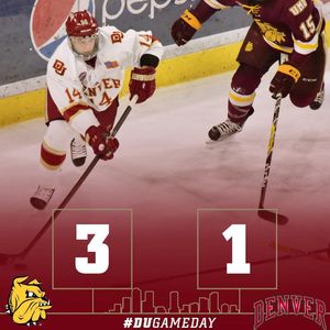 Image post by @du_hockey on Instagram