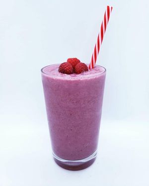 Image post by @drinkfreshblends on Facebook