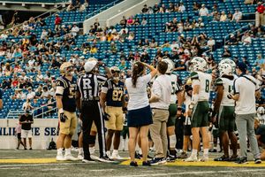 Image post by @navyfb on Instagram