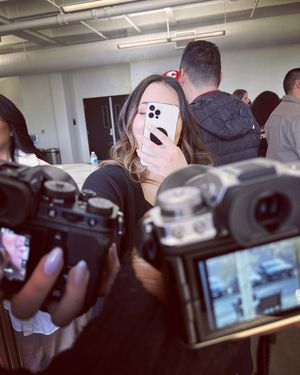 Image post by @itsimani on Instagram