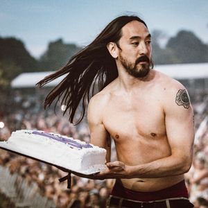 Image post by @steveaoki on Instagram