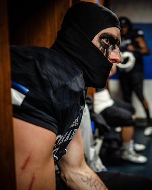 Image post by @carabins on Instagram