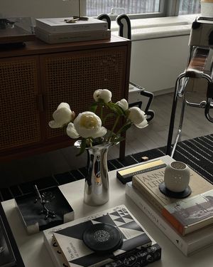 Image post by @thlinnyc on Instagram