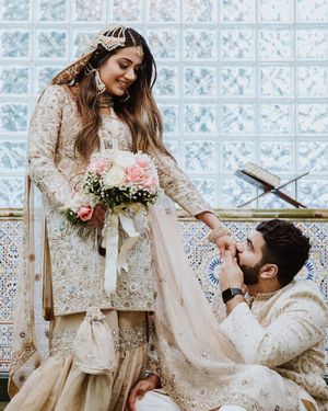 Image post by @thismodernlovephoto on Instagram