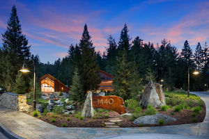 Image post by @salesforcejobs on Twitter/X