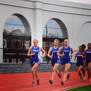 Image post by @hofstratrackxc on Instagram