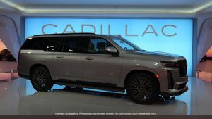 Image post by @Cadillac on Twitter/X